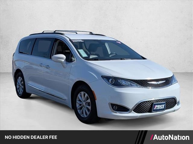 Used 2017 Chrysler Pacifica Touring-L
