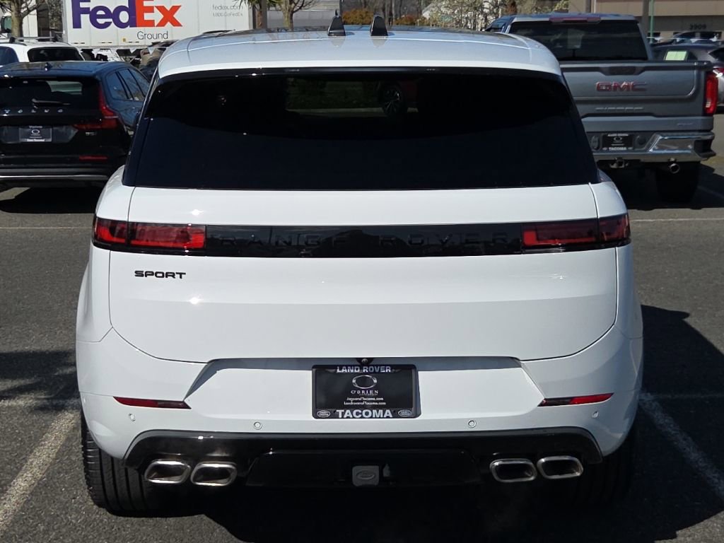 Used 2025 Land Rover Range Rover Sport Dynamic SE image 6