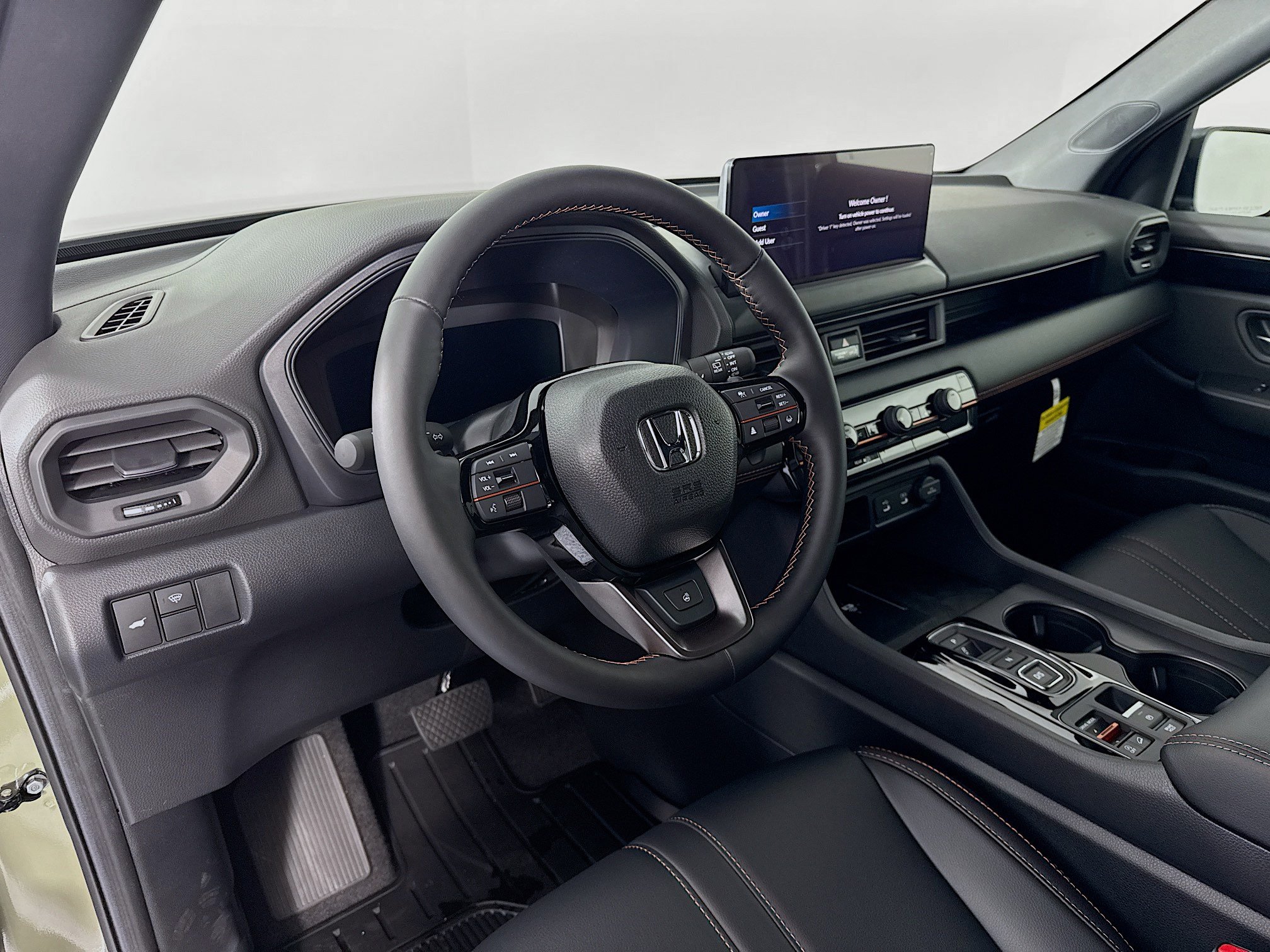 New 2026 Honda Pilot TrailSport image 9
