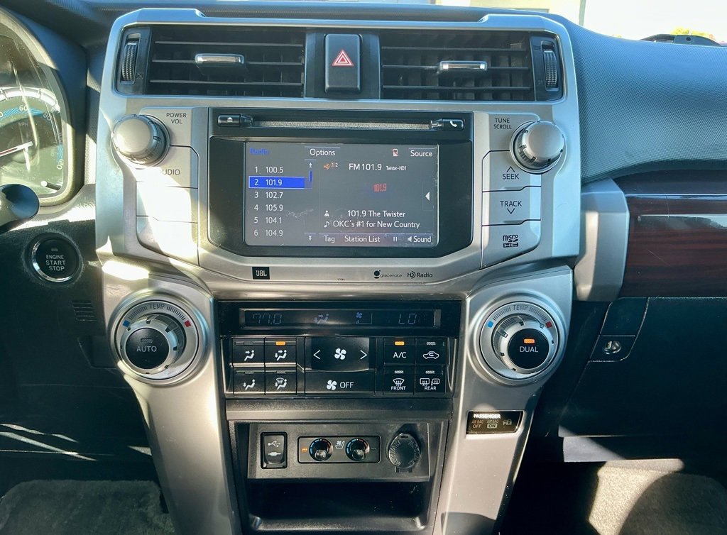 Used 2015 Toyota 4Runner Limited image 33