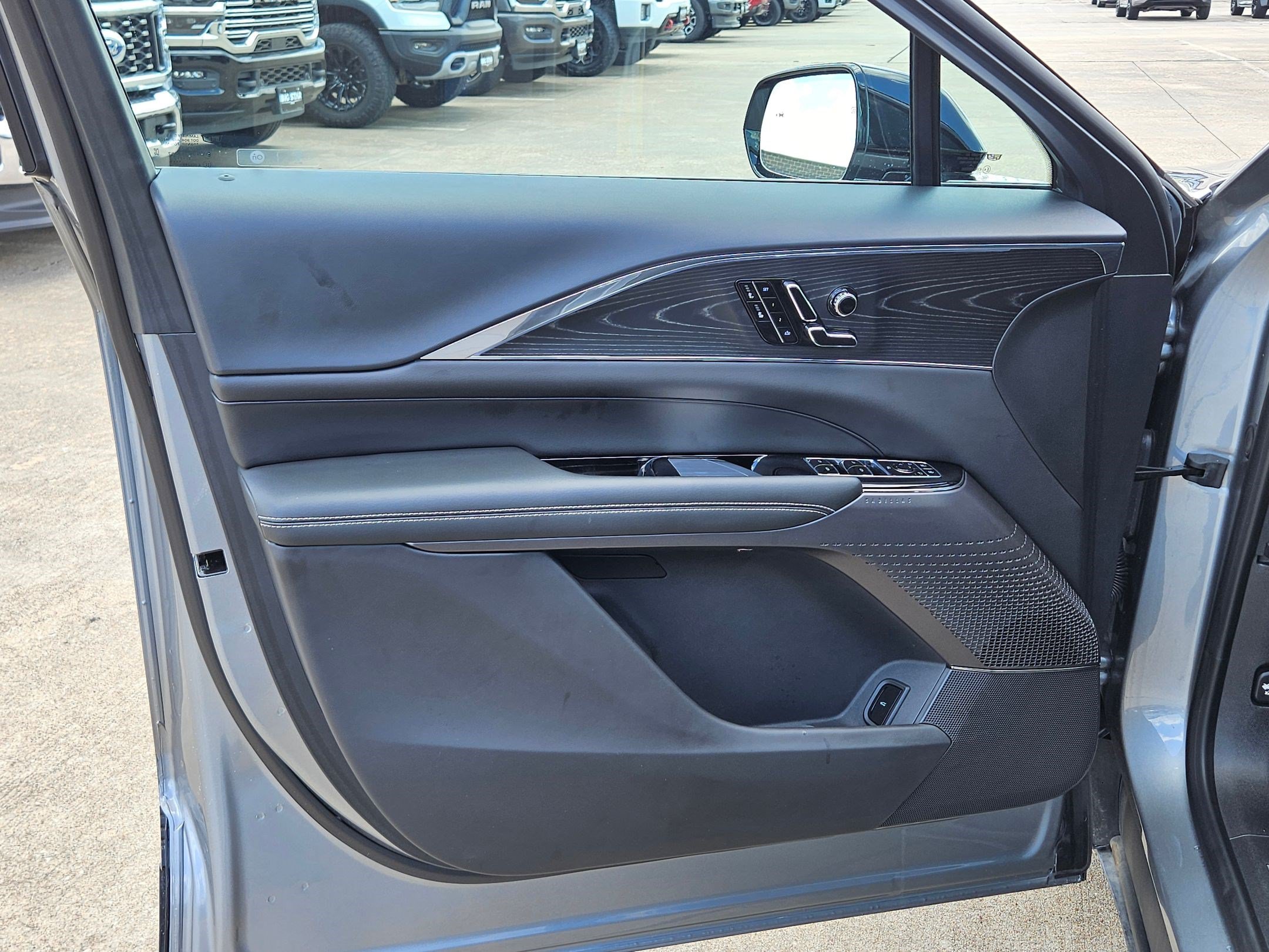 Used 2024 Cadillac Lyriq Sport RWD image 14