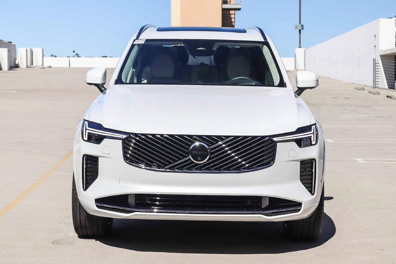 New 2027 Volvo XC90 B6 Ultra AWD/4WD image 2