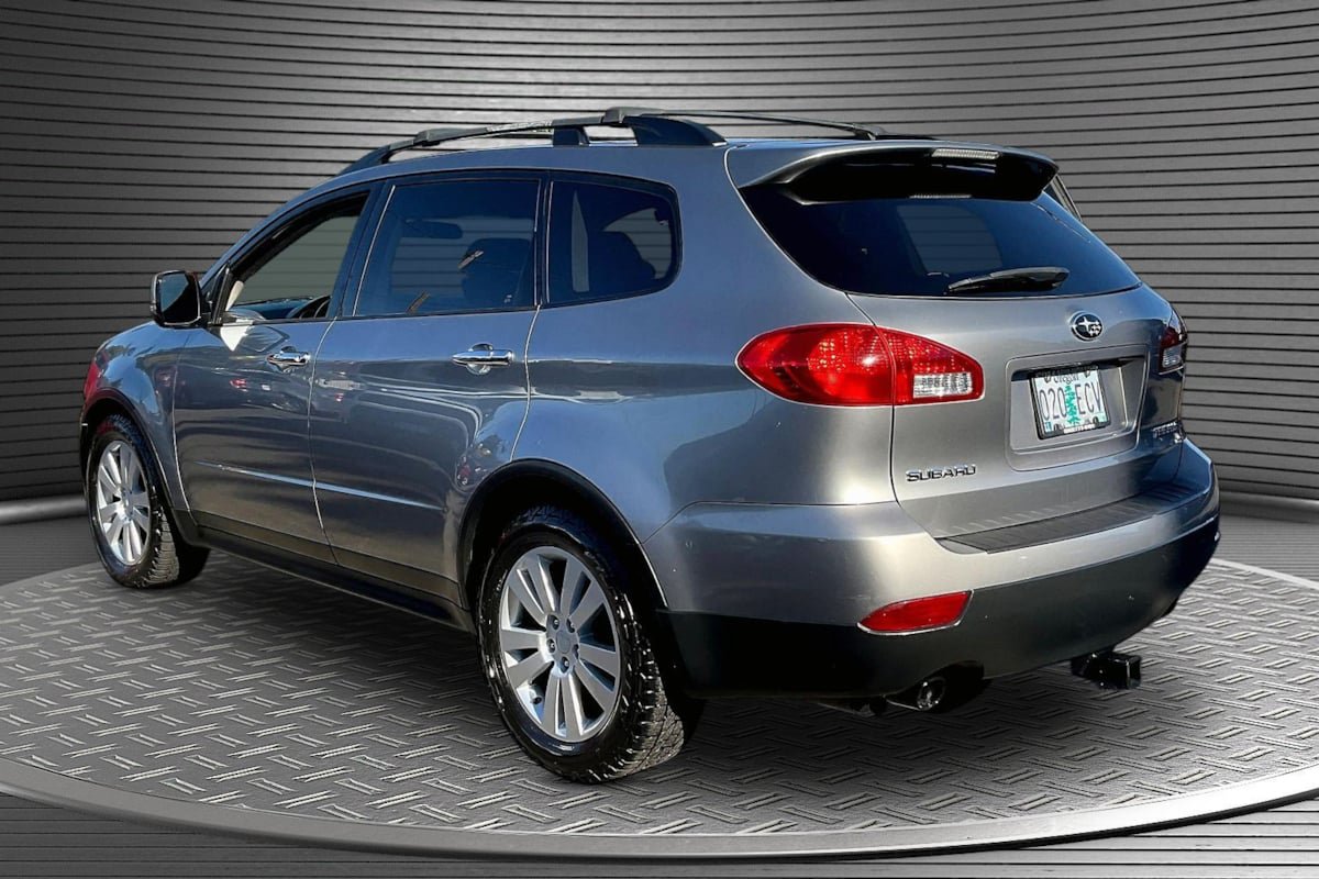 Used 2008 Subaru Tribeca Limited AWD/4WD image 4