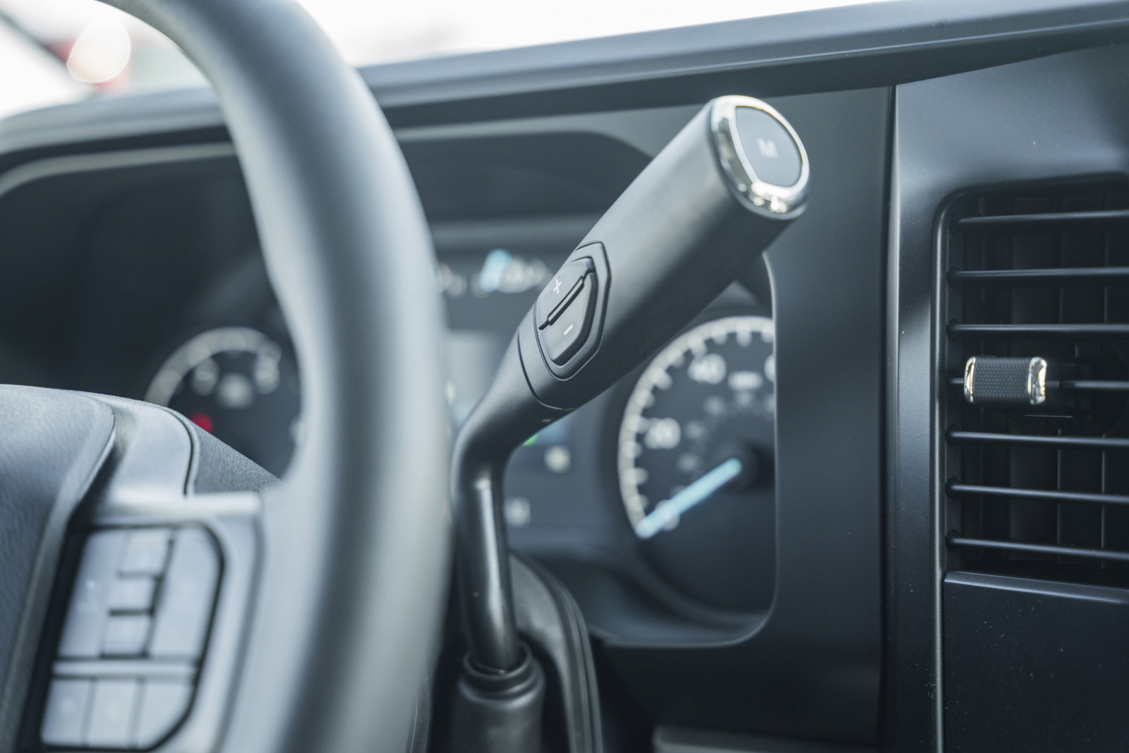 New 2026 Ford F350 XLT image 33