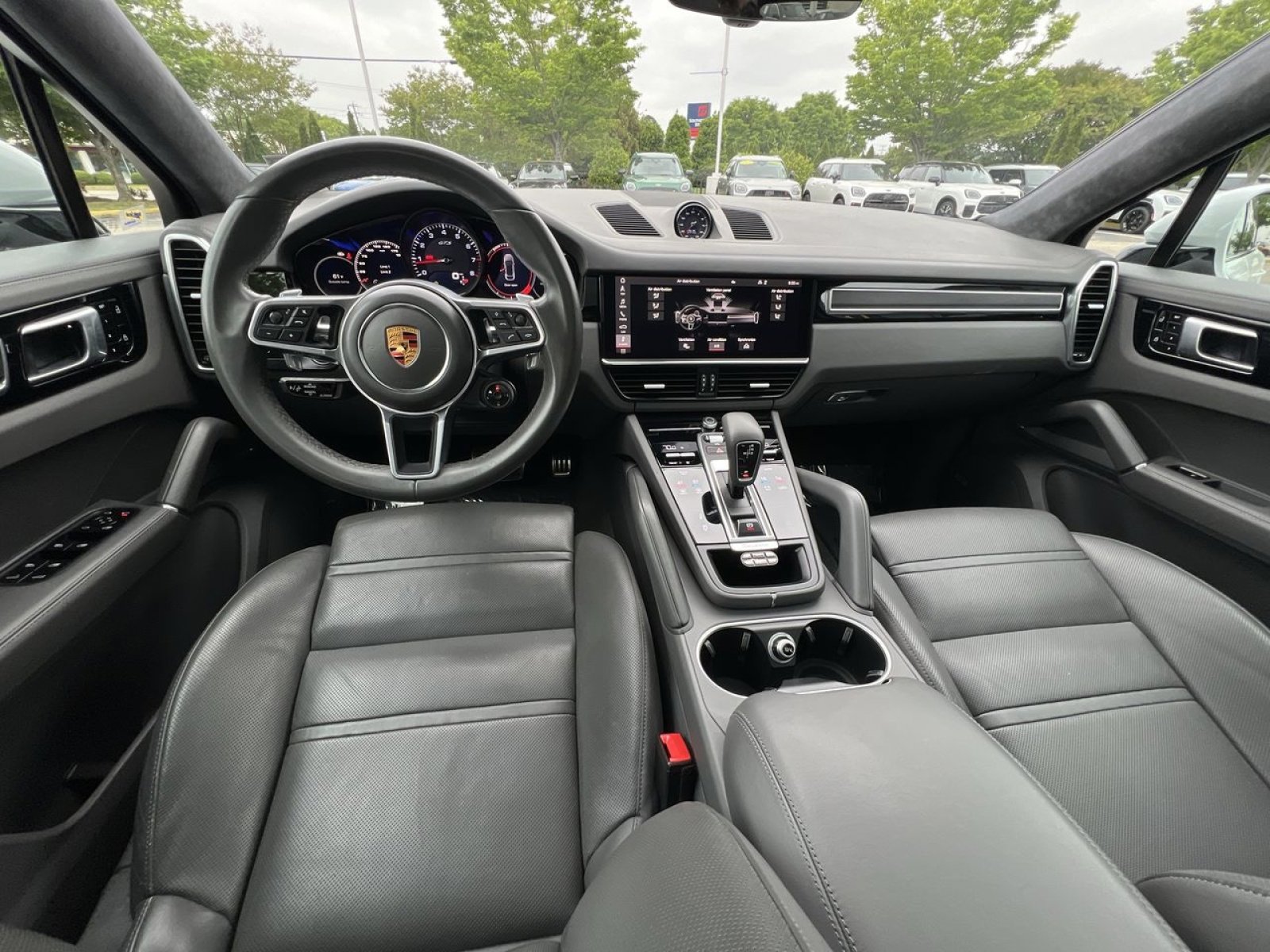 Used 2021 Porsche Cayenne GTS AWD/4WD image 6