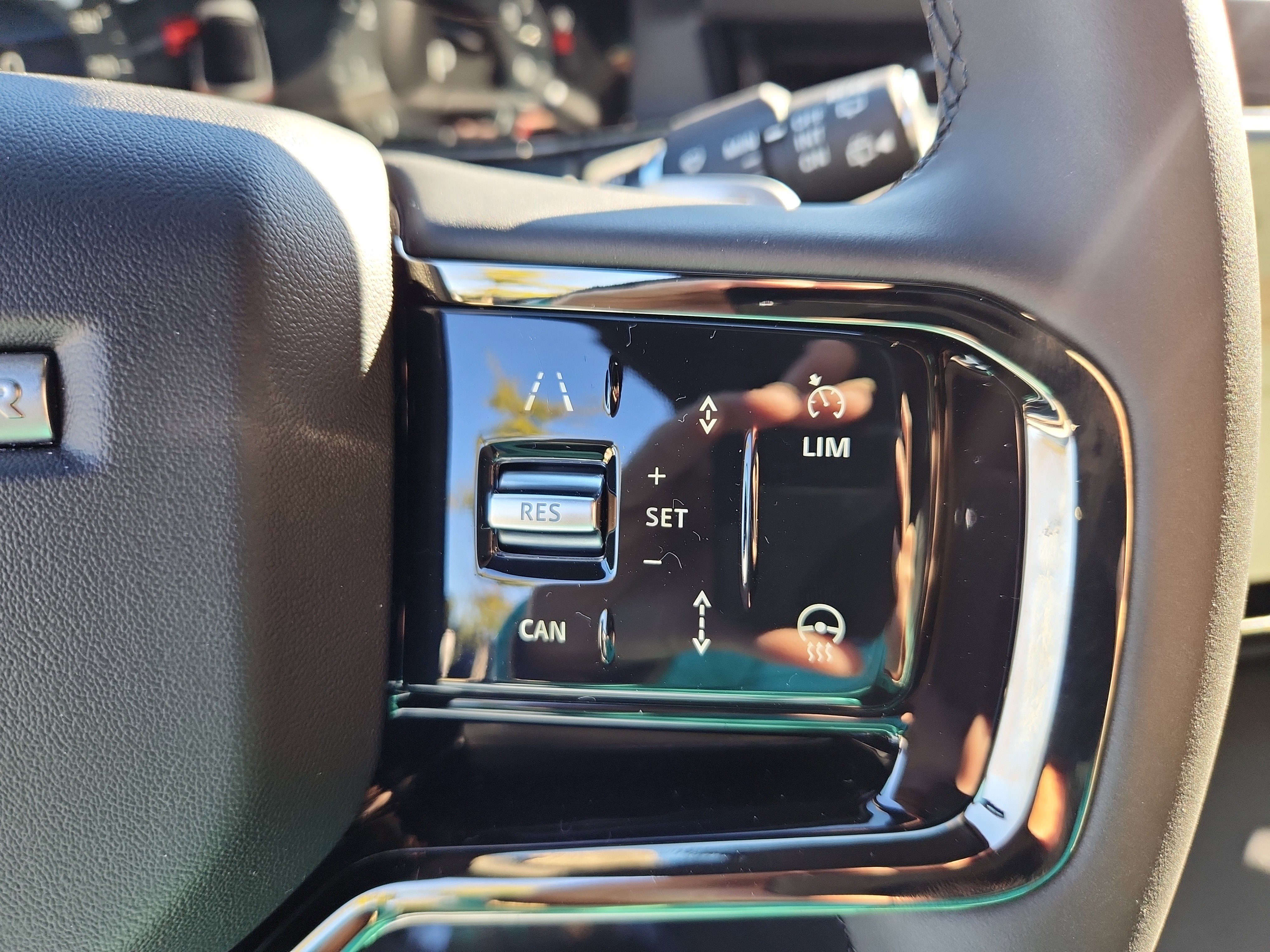 New 2026 Land Rover Range Rover Evoque S image 20