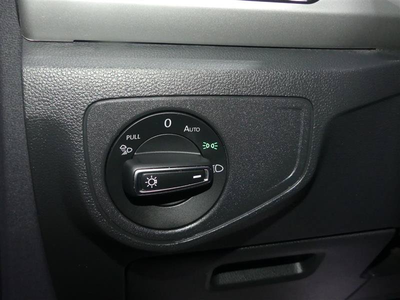Used 2022 Volkswagen Atlas SE w/ Panoramic Sunroof Package FWD image 30