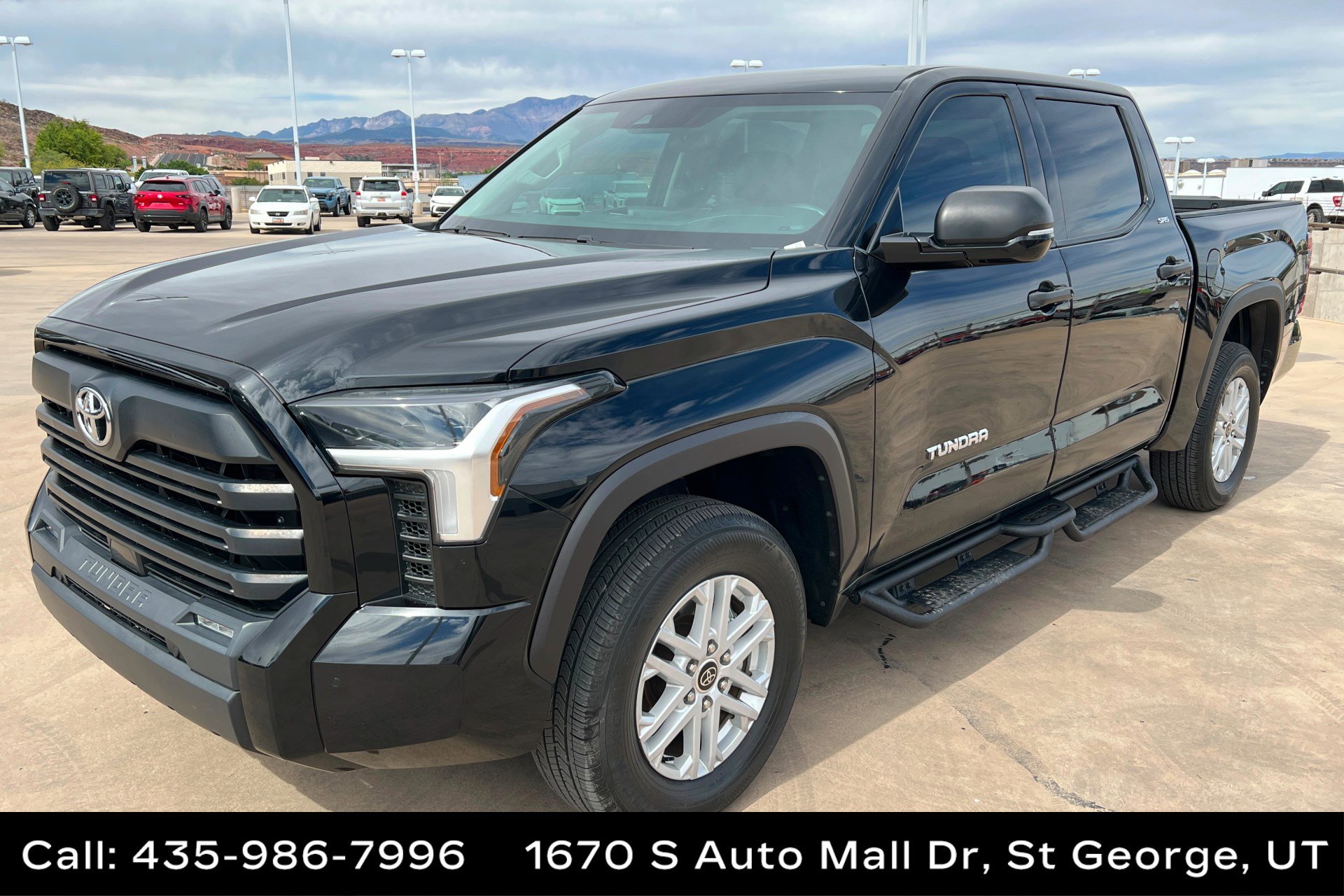 Used 2023 Toyota Tundra SR5 w/ SR5 Convenience Package AWD/4WD image 1