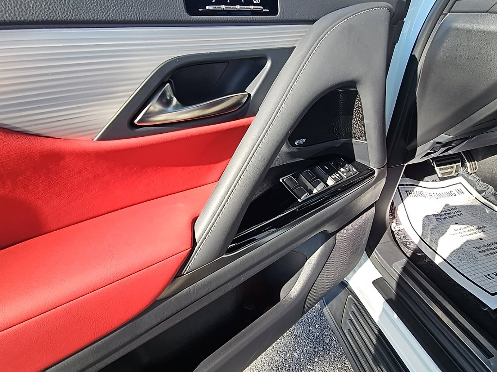 Used 2022 Lexus LX 600 F Sport image 17