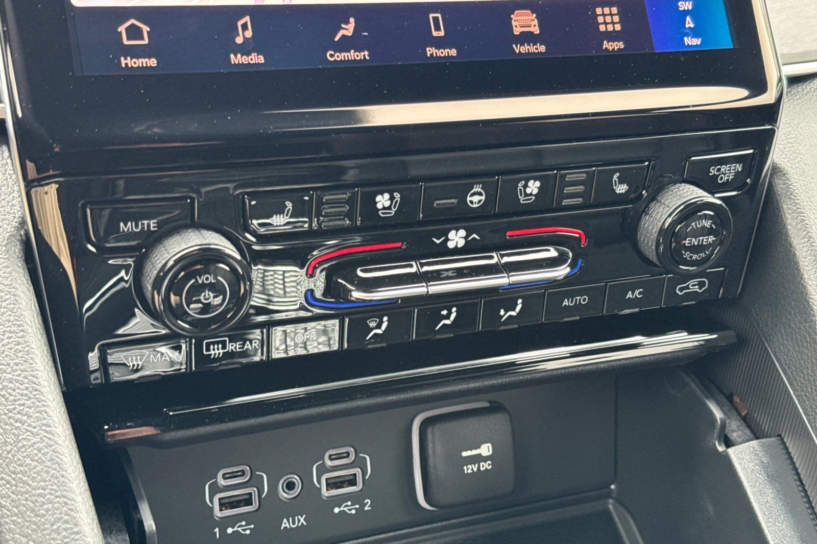 New 2025 Jeep Grand Cherokee Limited w/ Luxury Tech Group II image 26