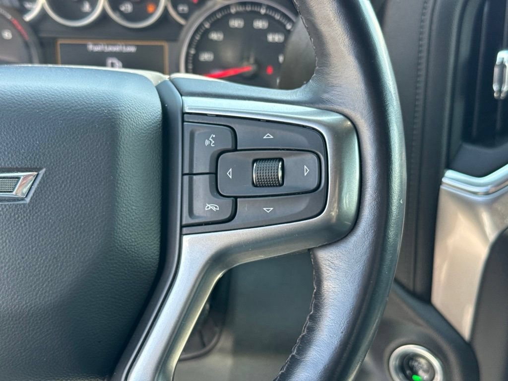 Used 2022 Chevrolet Silverado 1500 LT Trail Boss w/ Bed Protection Package AWD/4WD image 17