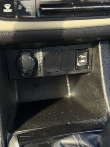 Used 2017 Toyota Corolla LE image 16