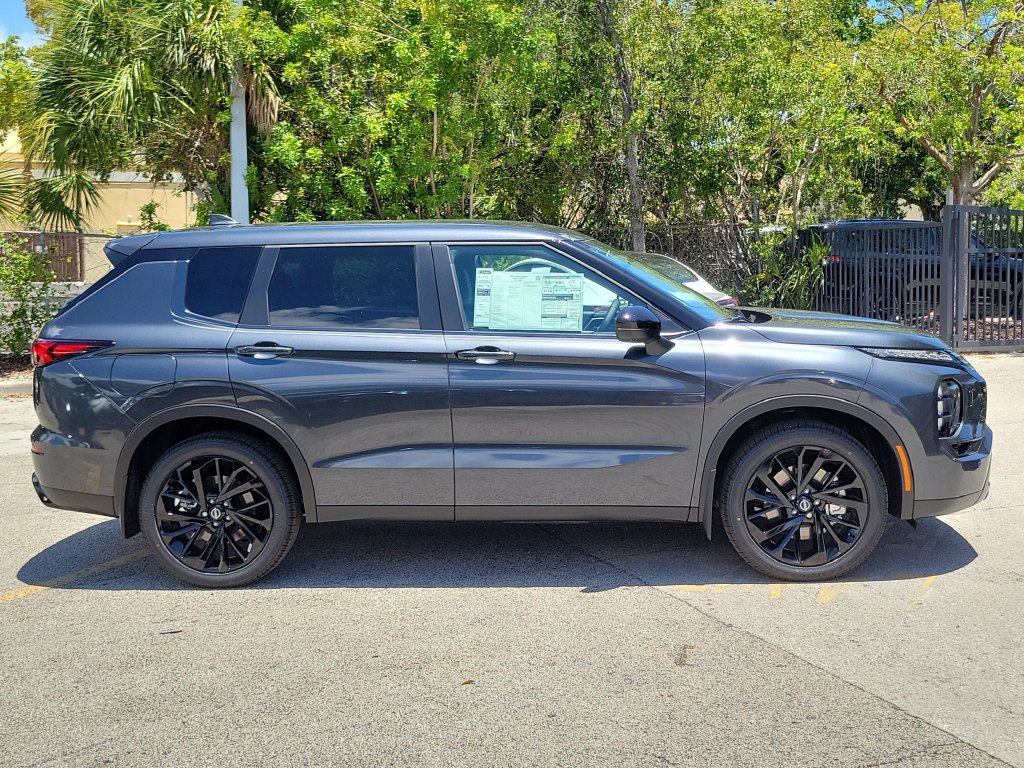 New 2026 Nissan Rogue SL AWD/4WD image 9