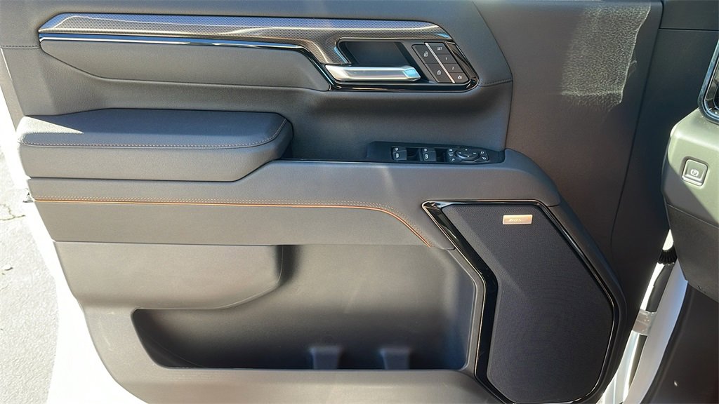 New 2026 GMC Sierra 3500 AT4 w/ AT4 Premium Plus Package image 24