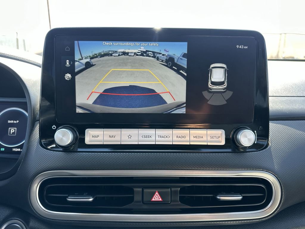 Used 2023 Hyundai Kona Limited w/ Cargo Package FWD image 25