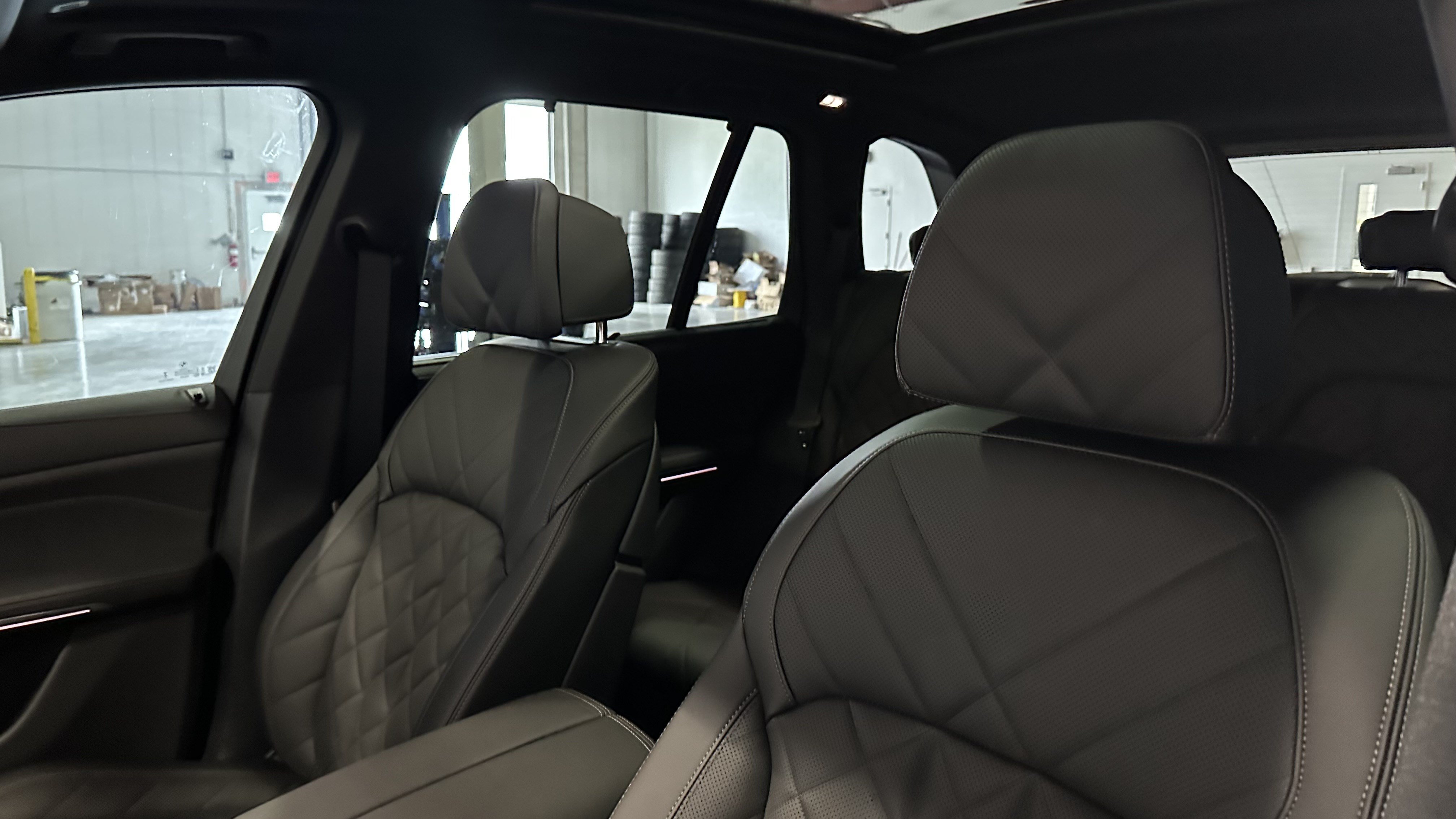 New 2026 BMW X5 M60i AWD/4WD image 15