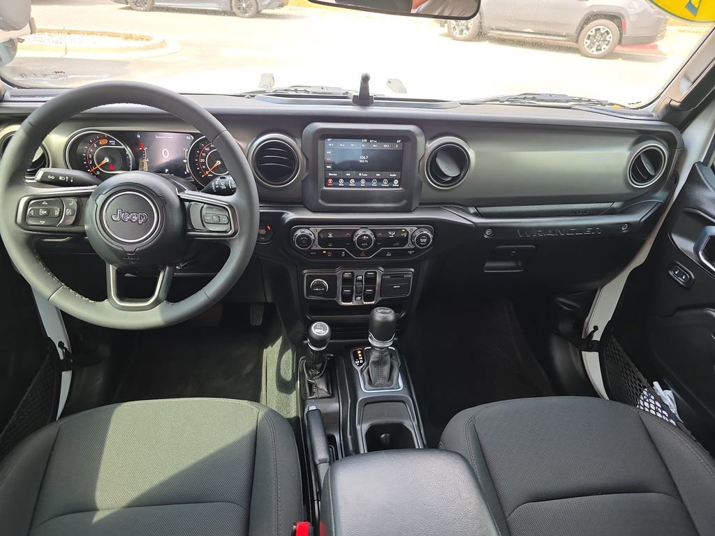Used 2023 Jeep Wrangler Sport S image 14