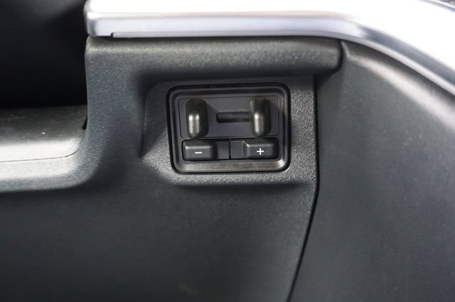Used 2025 Ford Expedition Platinum w/ Stealth Performance Package AWD/4WD image 18