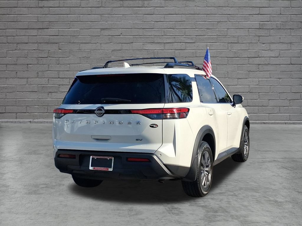 Used 2023 Nissan Pathfinder SV FWD image 9