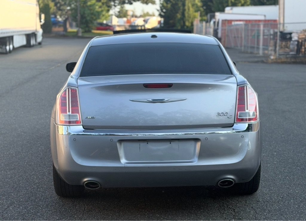 Used 2014 Chrysler 300 C w/ Beats Audio Group AWD/4WD image 6
