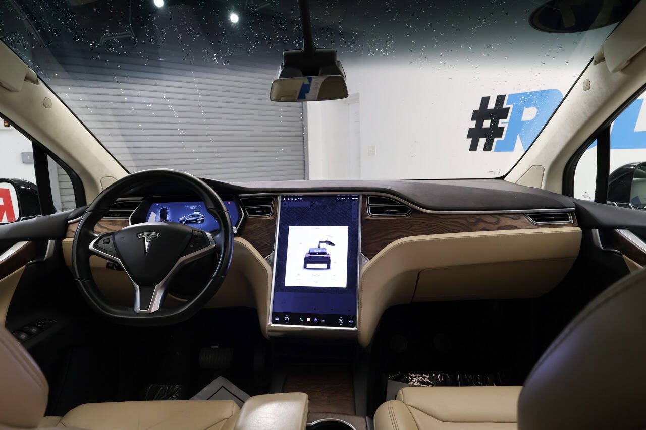 Used 2017 Tesla Model X 75D AWD/4WD image 25