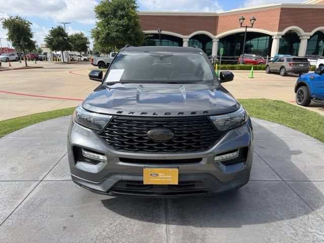 Used 2023 Ford Explorer ST-Line w/ Class IV Trailer Tow Package RWD image 2