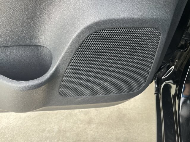 Used 2024 Nissan Versa SV FWD image 22