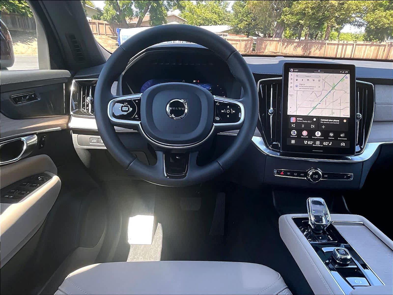 New 2026 Volvo XC90 T8 Plus w/ Protection Package AWD/4WD image 15