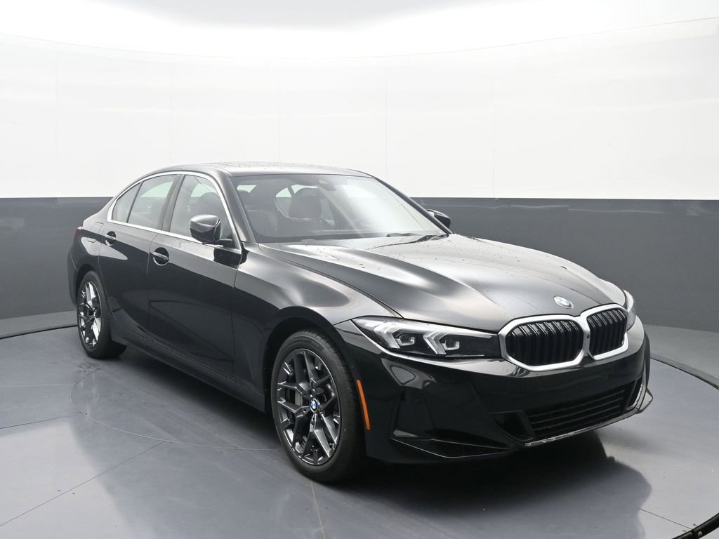 New 2025 BMW 330i xDrive Sedan w/ Convenience Package AWD/4WD image 3