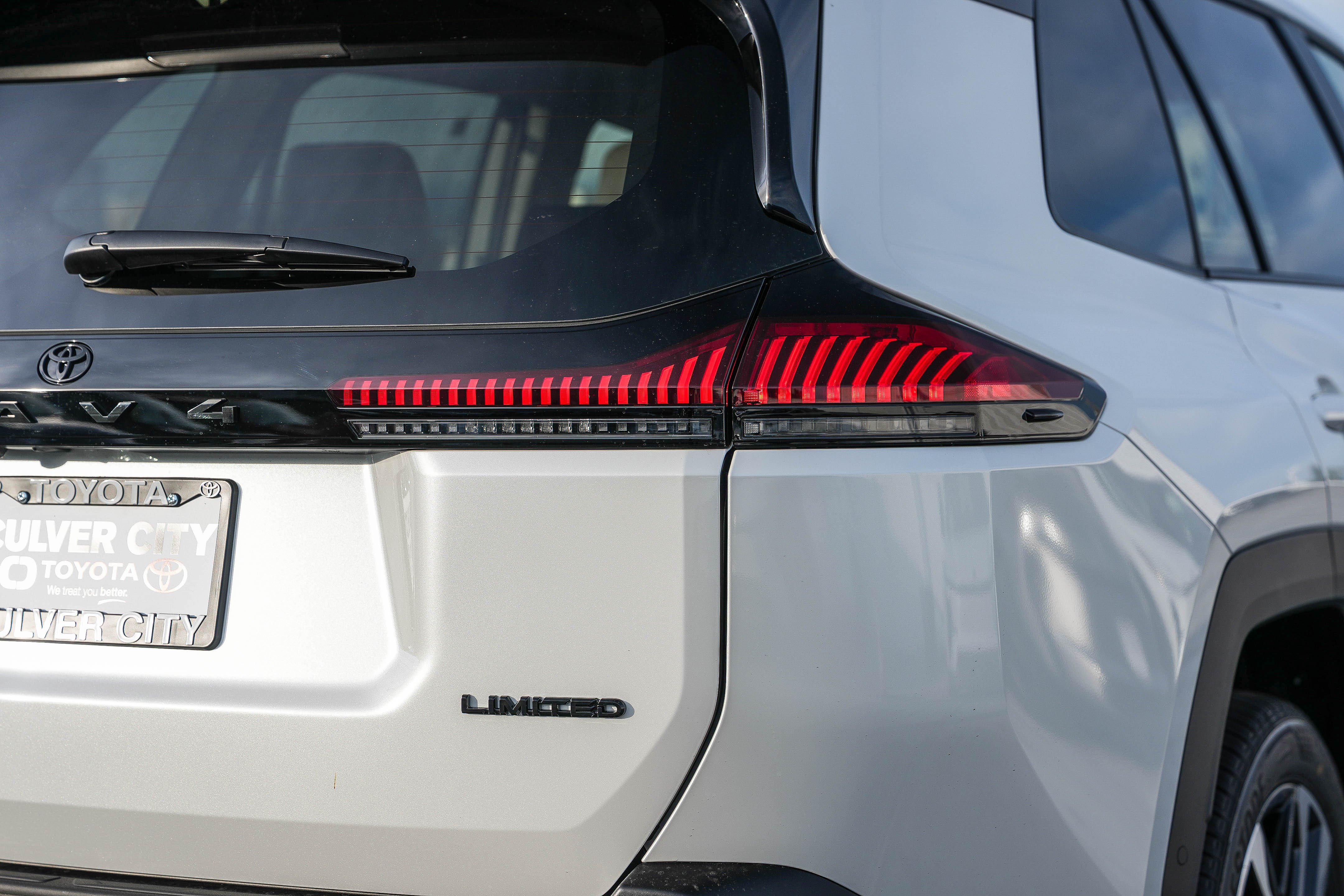 New 2026 Toyota RAV4 Limited AWD/4WD image 10