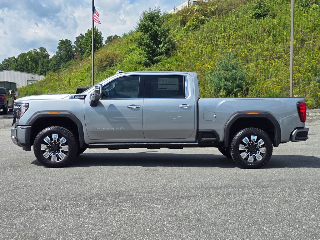 New 2025 GMC Sierra 2500 Denali w/ Max Trailering Package image 18