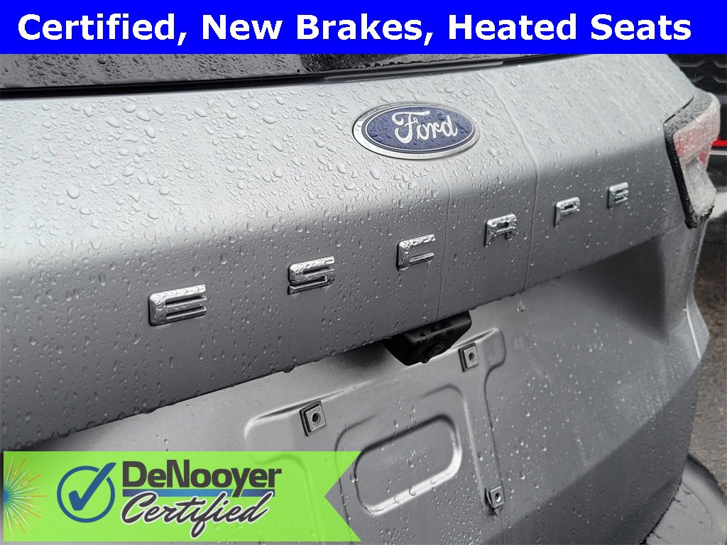 Used 2022 Ford Escape SE w/ Cold Weather Package image 27