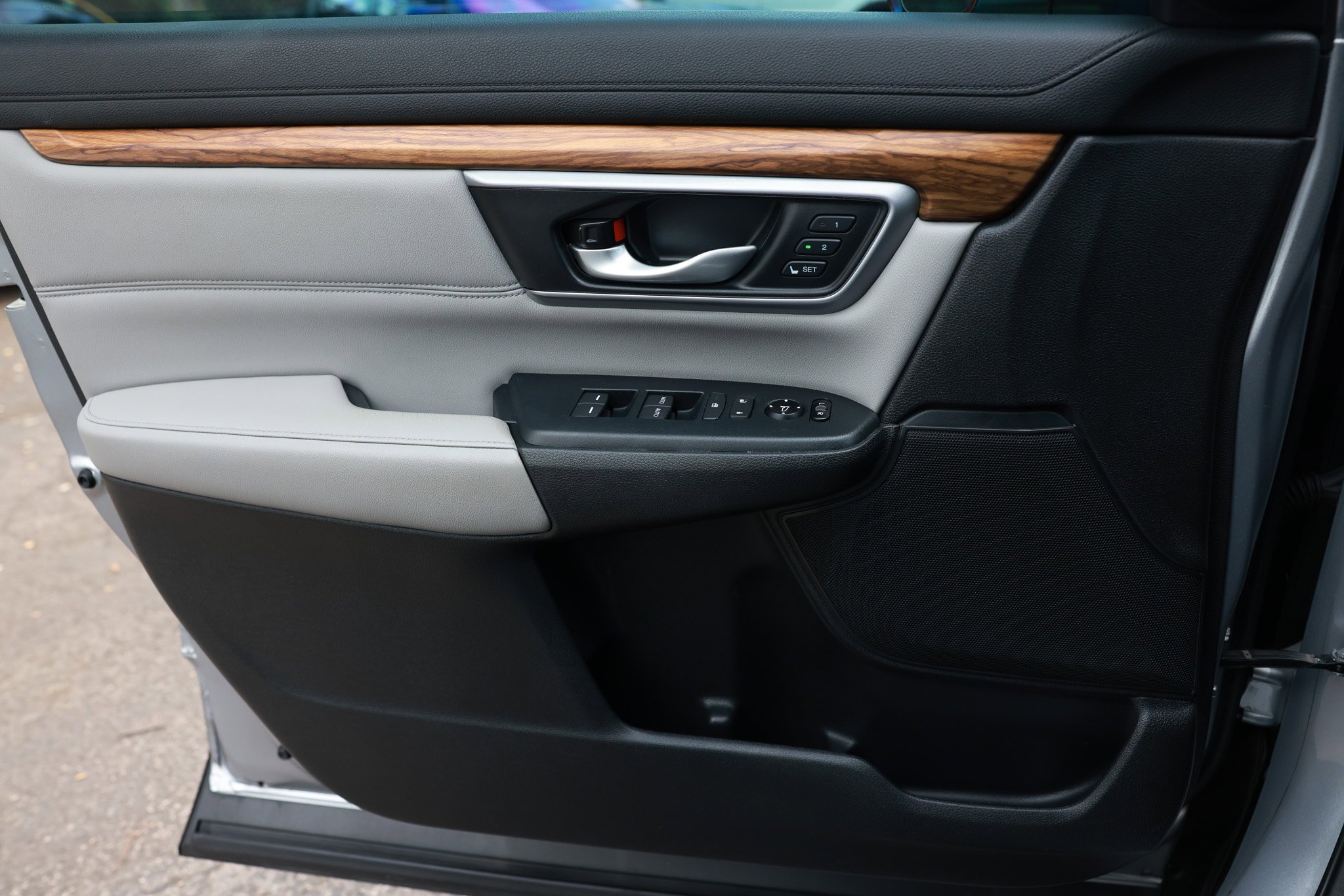 Used 2017 Honda CR-V Touring image 49