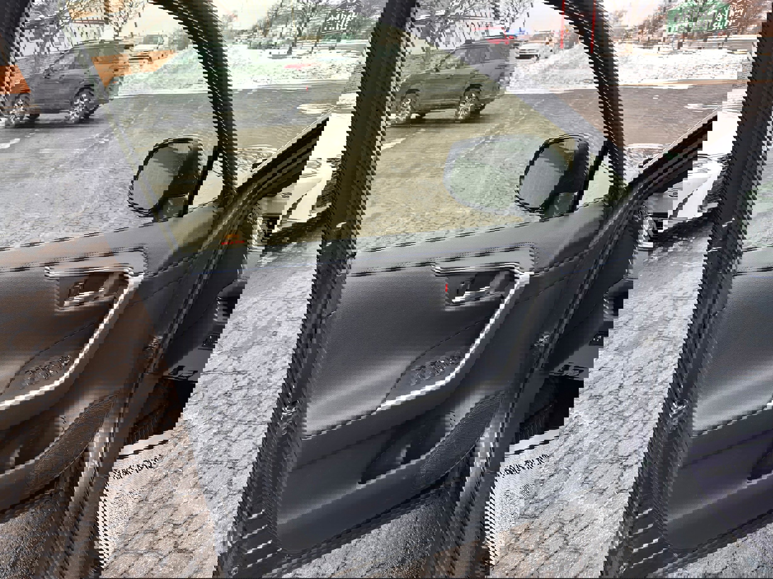 Used 2020 Toyota RAV4 XSE image 11