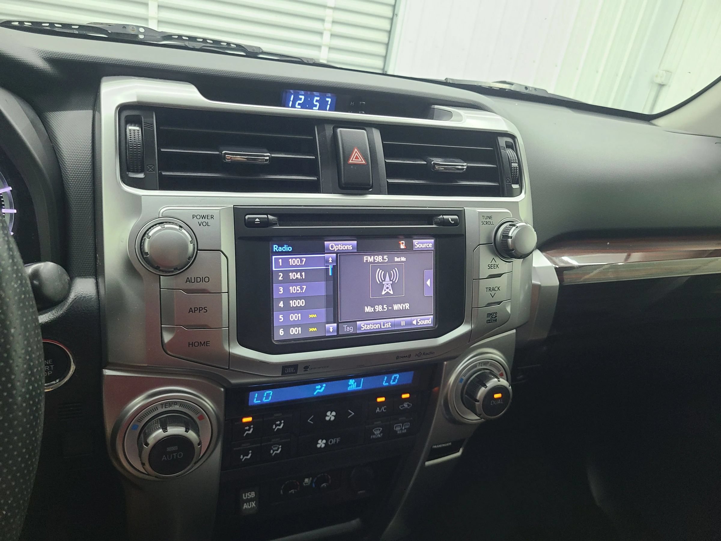 Used 2016 Toyota 4Runner Limited AWD/4WD image 33