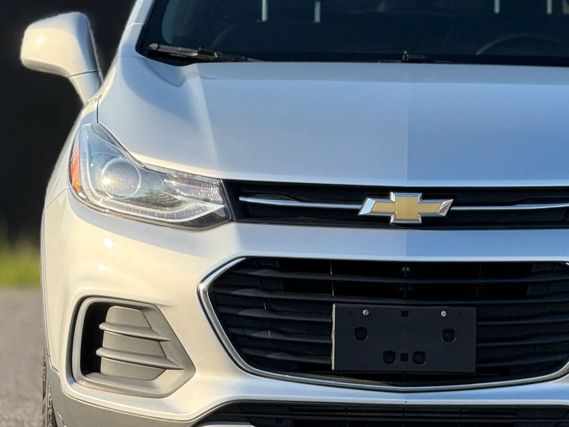 Used 2019 Chevrolet Trax LT w/ LT Convenience Package AWD/4WD image 11
