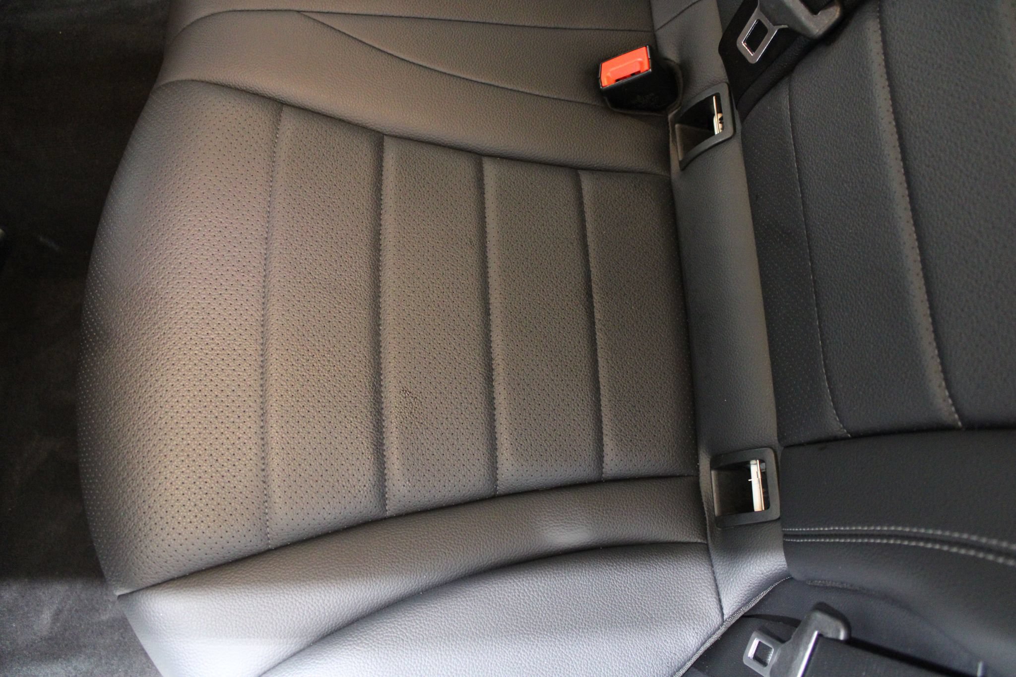 Used 2021 Mercedes-Benz GLC 300 image 17