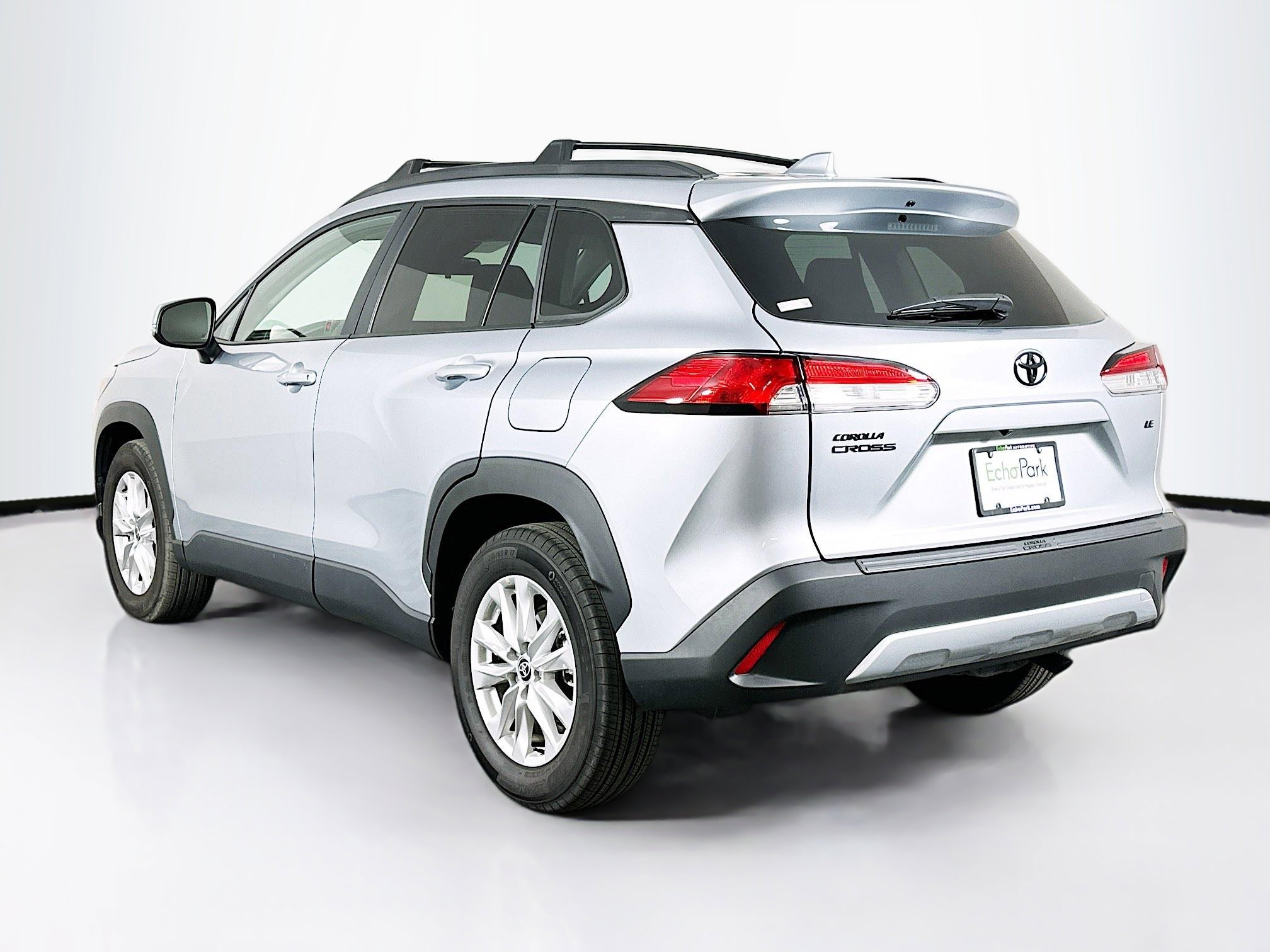 Used 2024 Toyota Corolla Cross LE w/ Black Badges Package (TMS) image 5