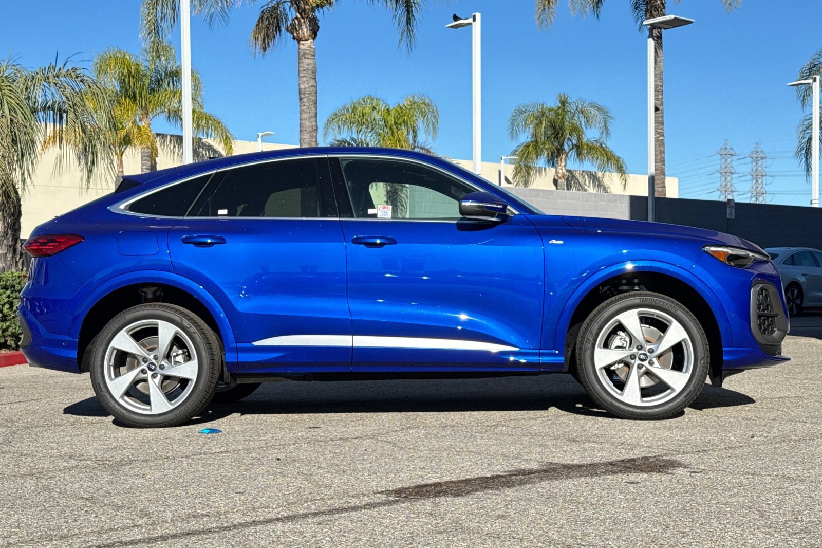 New 2025 Audi Q5 2.0T Premium Plus image 3