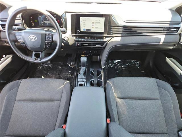 Used 2025 Toyota Camry LE FWD image 22