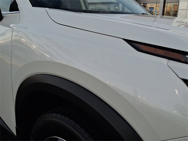 Used 2022 Nissan Pathfinder SL w/ SL Black Package image 11