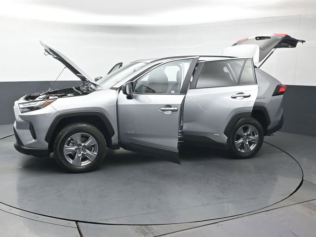 Certified 2025 Toyota RAV4 LE AWD/4WD image 42