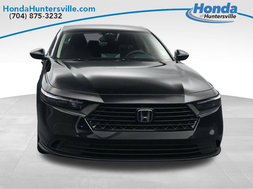 Used 2025 Honda Accord LX image 2