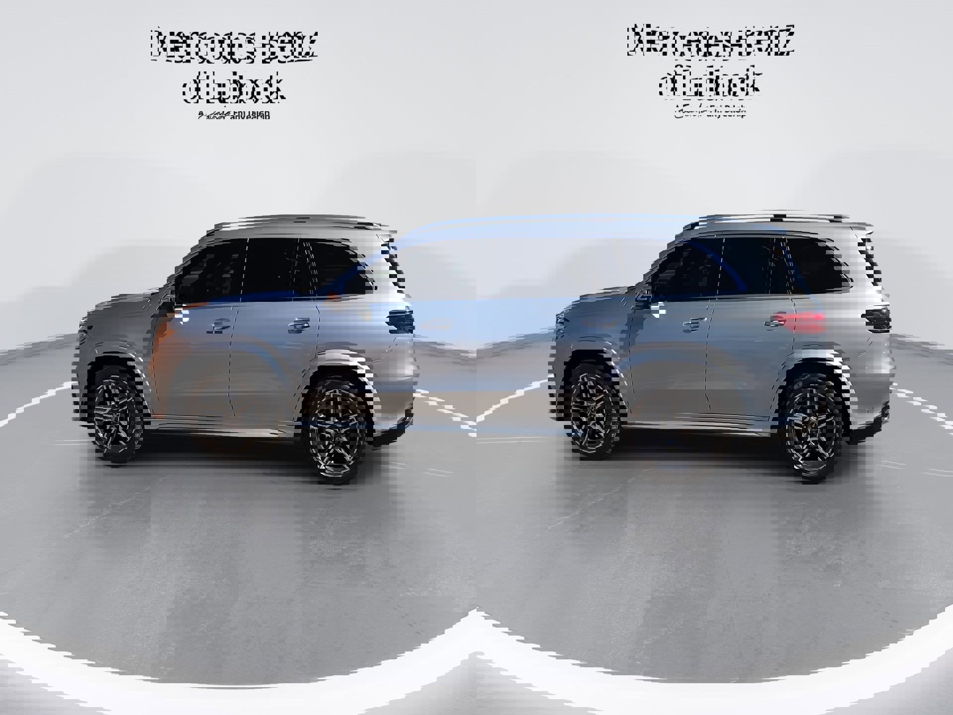 New 2025 Mercedes-Benz GLS 450 4MATIC image 6