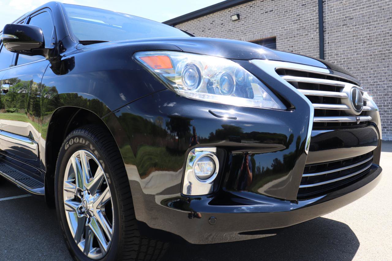 Used 2014 Lexus LX 570 4WD image 5