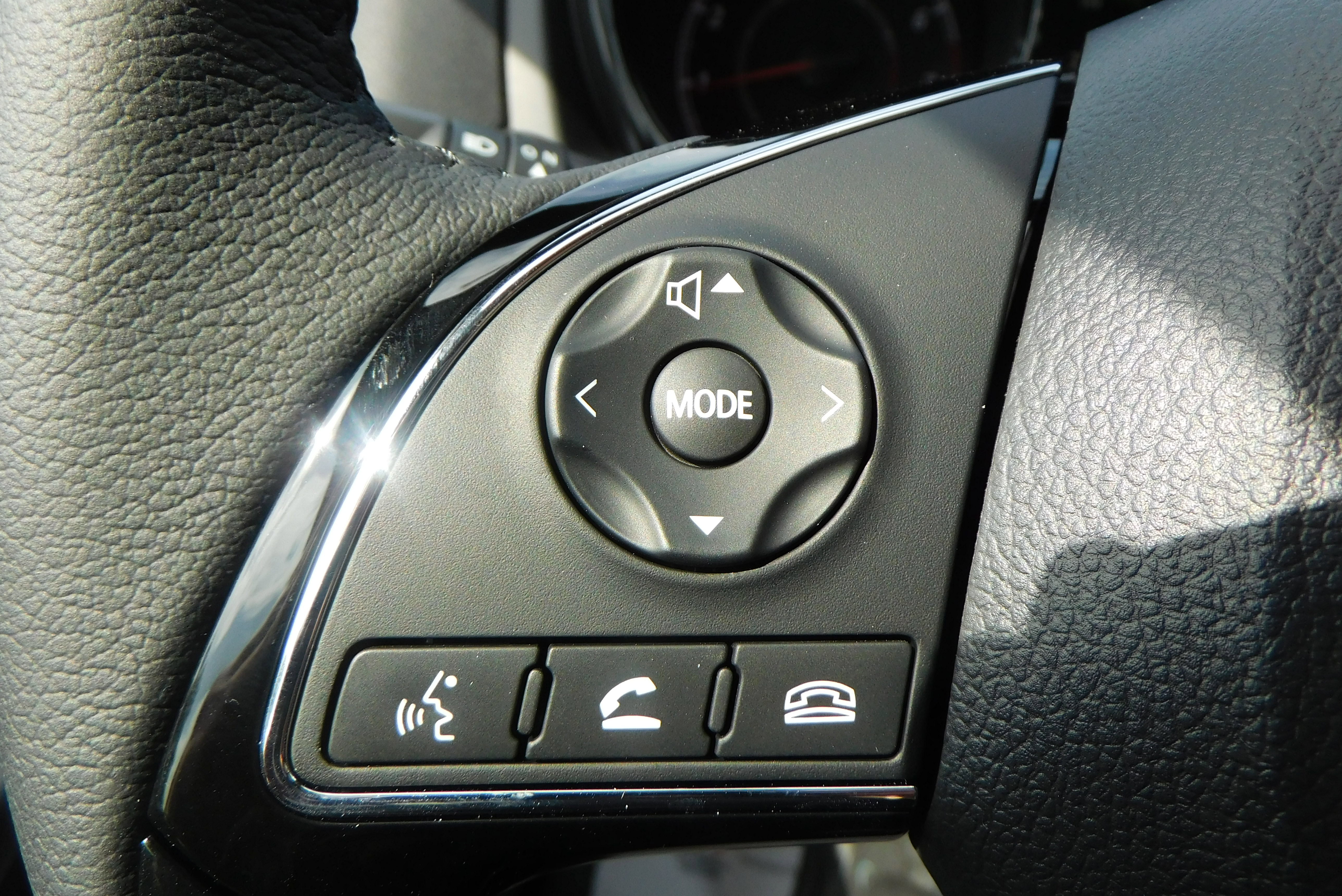 New 2025 Mitsubishi Outlander Sport SE image 16