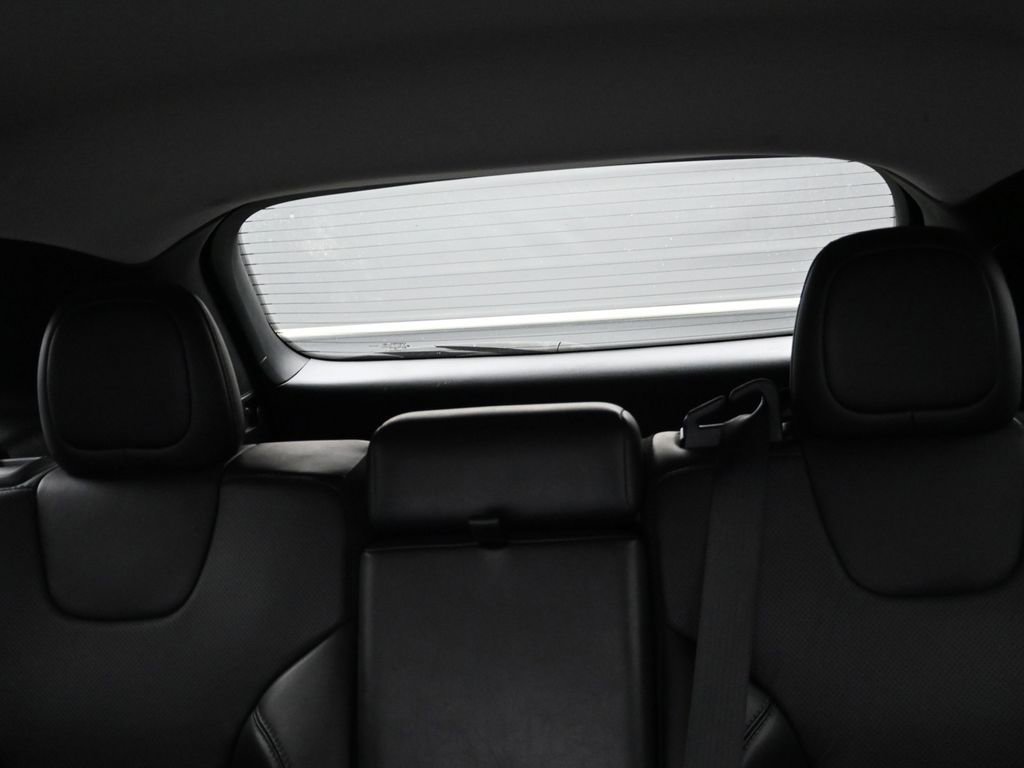 Used 2021 Jeep Cherokee Latitude Lux image 13