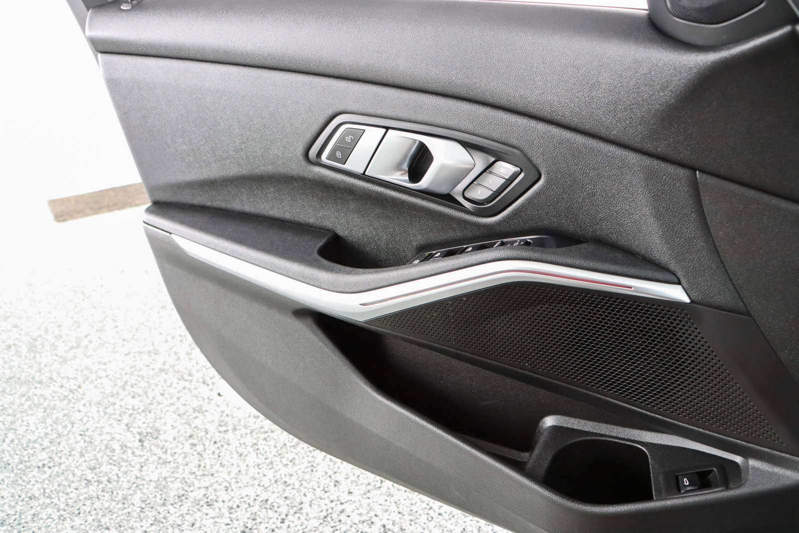 Used 2021 BMW 330i xDrive Sedan w/ Premium Package image 22