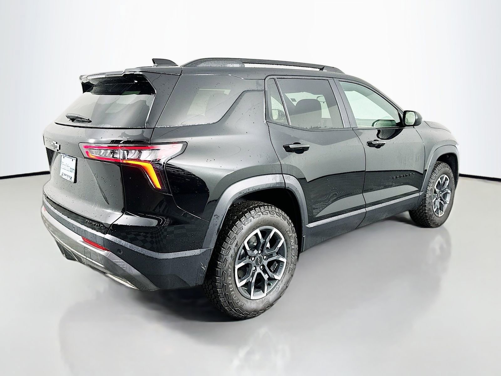 New 2026 Chevrolet Equinox ACTIV w/ Convenience Package III image 7