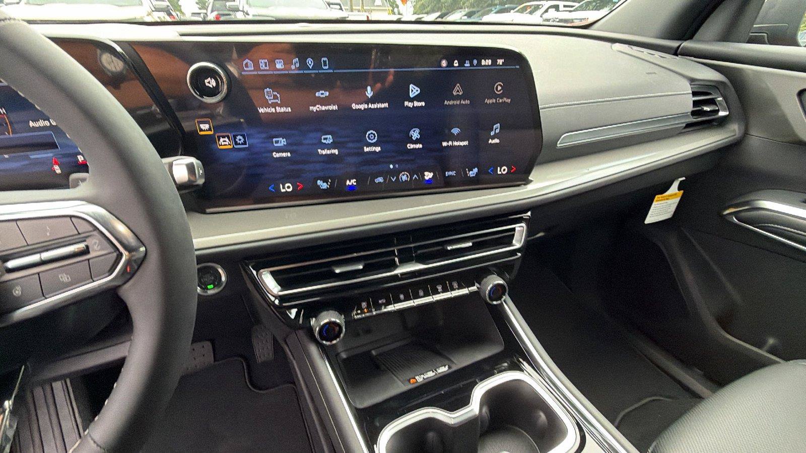 New 2027 Chevrolet Traverse LT FWD image 5